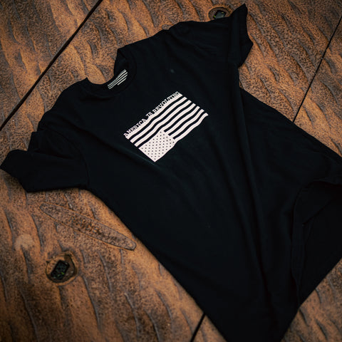 FLIPPED T-shirt - white on black